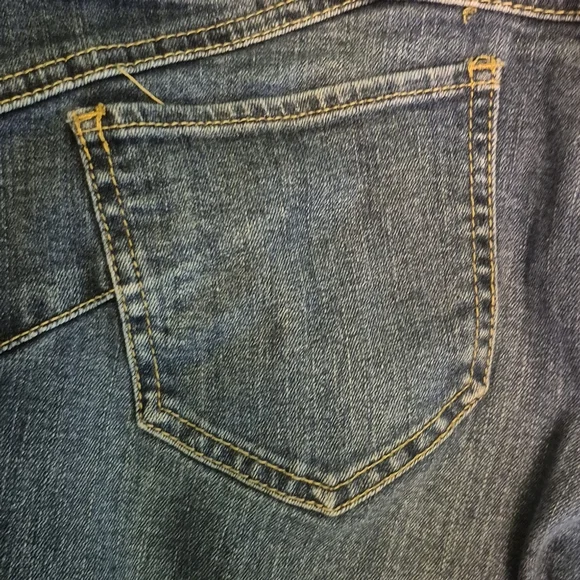 SoHo Med Wash Denim Jeans Curvy Creator Skinny.Double Button Zip .(#1647) - Picture 11 of 16